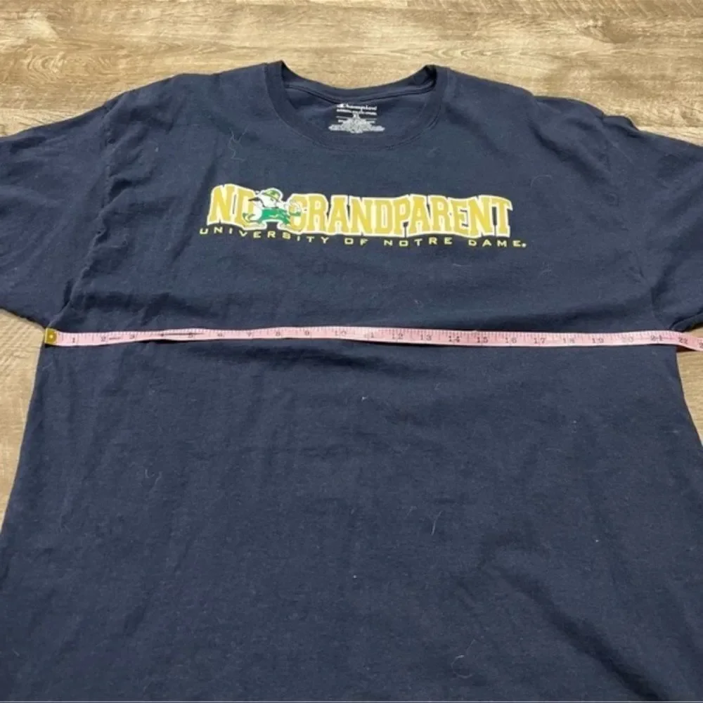Champion Notre Dame Grandparent Short Sleeve Shirt Size XL - Picture 6 of 6